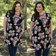 Floral Cross Neck Boutique Party Dress Womens Clothing Size 22